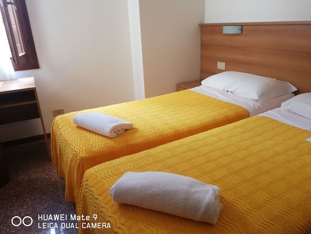 Imagen de la habitación del Hotel Alloggi Gerotto Calderan. Foto 8