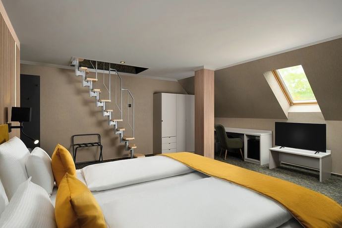 Imagen de la habitación del Hotel Allora. Foto 8