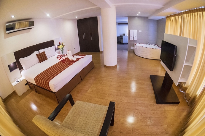 Imagen de la habitación del Hotel Allpa and Suites. Foto 6