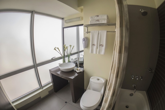 Imagen de la habitación del Hotel Allpa and Suites. Foto 9