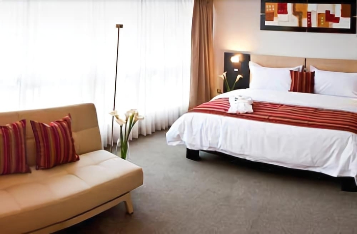 Imagen de la habitación del Hotel Allpa and Suites. Foto 14