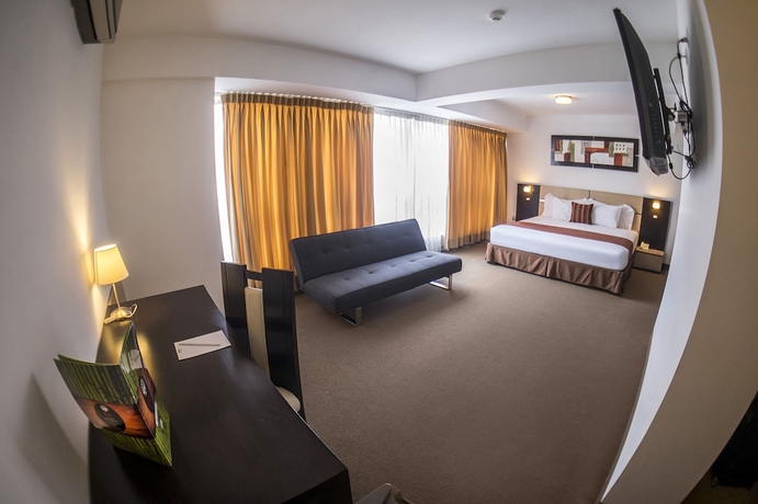 Imagen de la habitación del Hotel Allpa and Suites. Foto 15