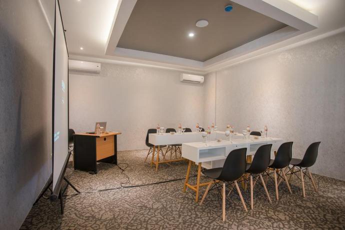Imagen de los interiores del Hotel Allstay Ecotel Yogyakarta. Foto 9