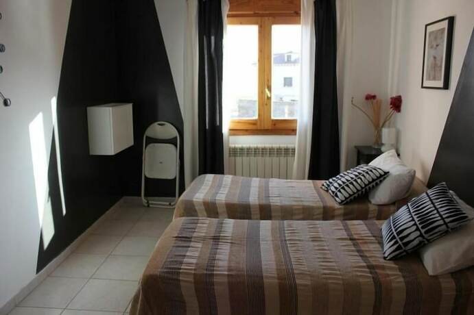 Imagen general del Hotel Allucant. Foto 1