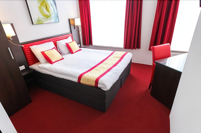 Imagen de la habitación del Hotel Allure. Foto 11