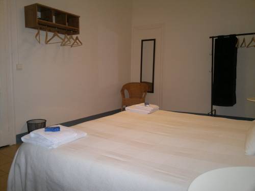 Imagen de la habitación del Hotel Ally's Bed&breakfast. Foto 7