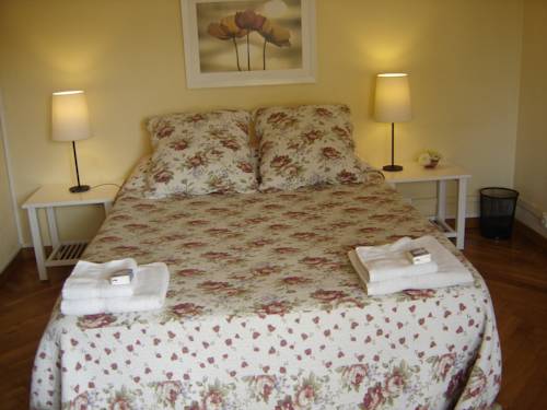 Imagen de la habitación del Hotel Ally's Bed&breakfast. Foto 8