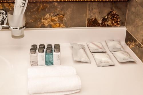 Imagen de la habitación del Hotel Alm. Foto 6