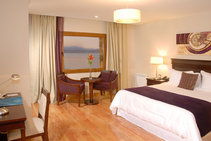 Imagen de la habitación del Hotel Alma Del Lago Suites and Spa. Foto 3