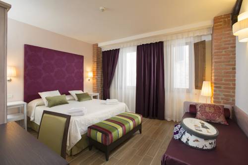 Imagen de la habitación del Hotel Alma Domus. Foto 3