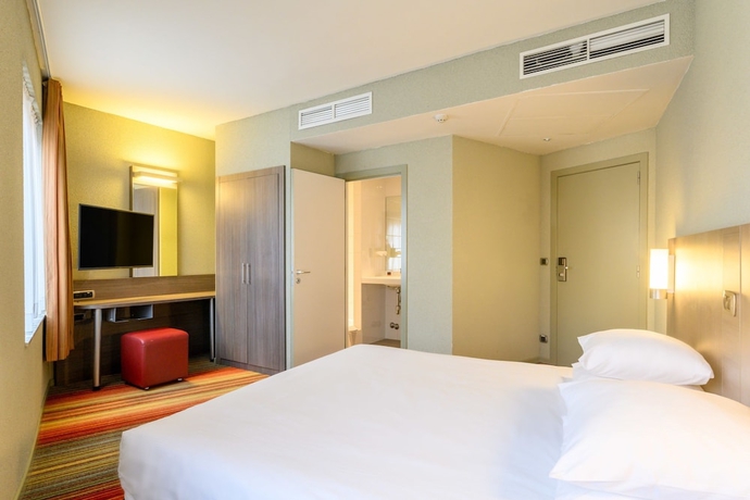 Imagen de la habitación del Hotel Alma Grand Place. Foto 7