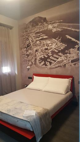 Imagen de la habitación del Hotel Alma, Palermo. Foto 4