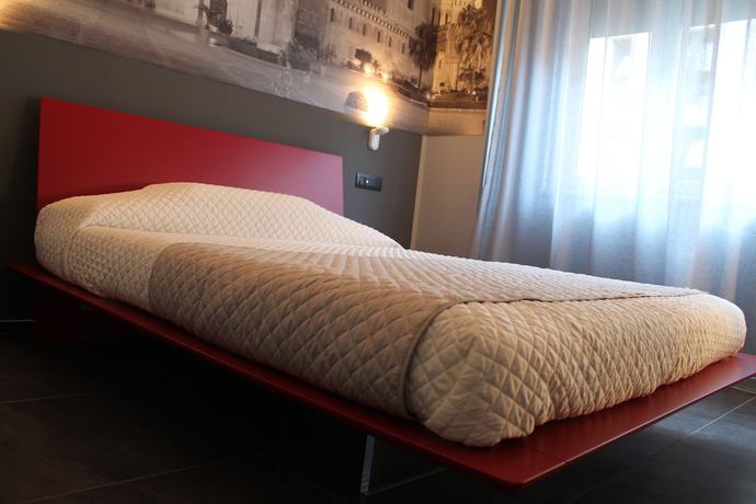 Imagen de la habitación del Hotel Alma, Palermo. Foto 9