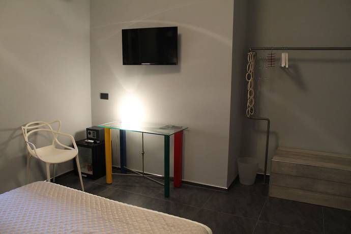 Imagen de la habitación del Hotel Alma, Palermo. Foto 13