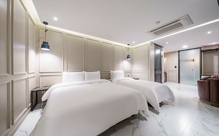 Imagen de la habitación del Hotel Alma, Pocheon. Foto 11