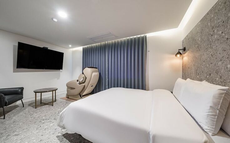 Imagen de la habitación del Hotel Alma, Pocheon. Foto 13