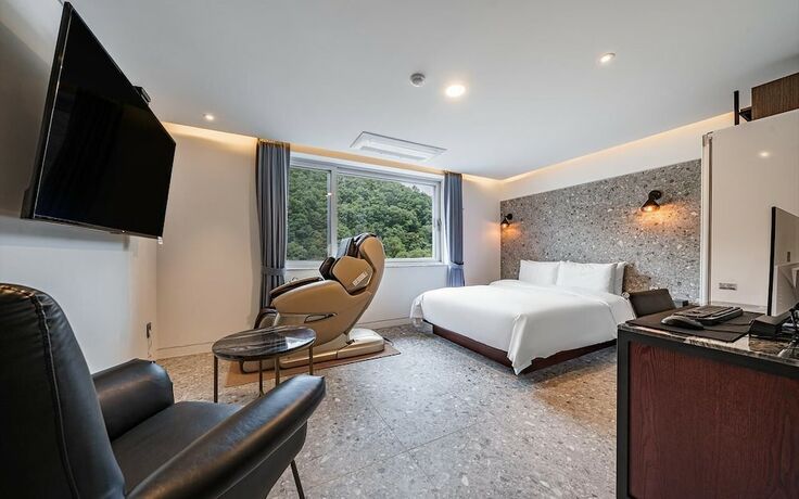 Imagen de la habitación del Hotel Alma, Pocheon. Foto 16
