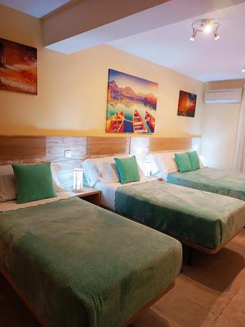 Imagen de la habitación del Hotel Alma Rosa. Foto 18