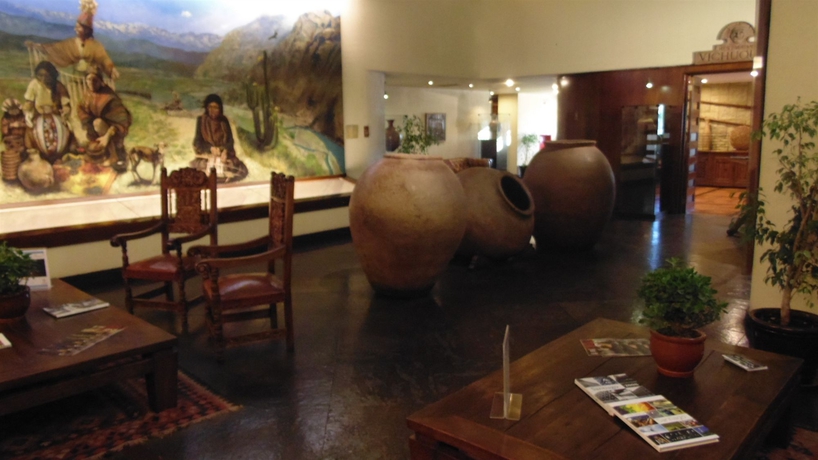 Imagen de los interiores del Hotel Almacruz Y Centro De Convenciones. Foto 13