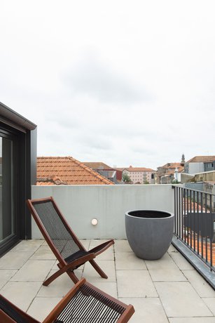 Imagen de la habitación del Hotel Almadina Smart Luxury. Foto 7