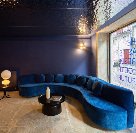 Imagen de los interiores del Hotel Almadina Smart Luxury. Foto 19