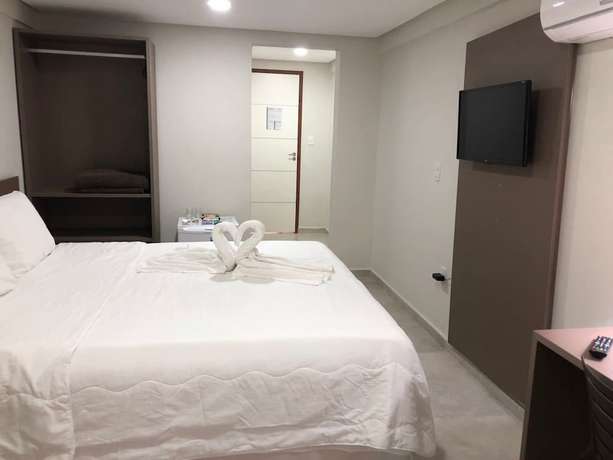 Imagen de la habitación del Hotel Almagre. Foto 8