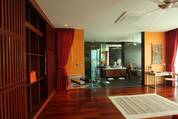 Imagen de la habitación del Hotel Almali Luxury Residence. Foto 13