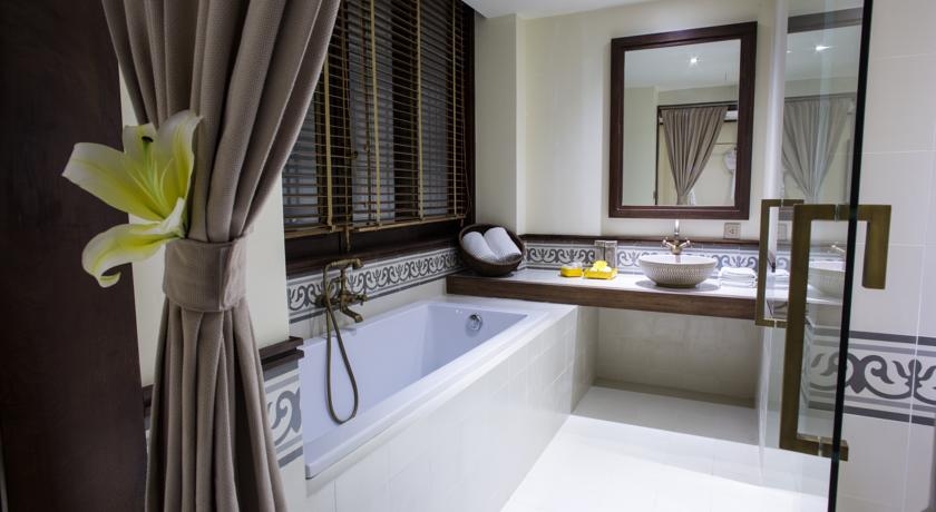 Imagen de la habitación del Hotel Almanity Hoi An Resort and Spa. Foto 3