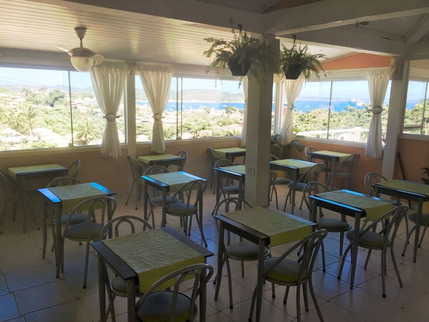 Imagen del bar/restaurante del Hotel Almar Búzios Pousada. Foto 7