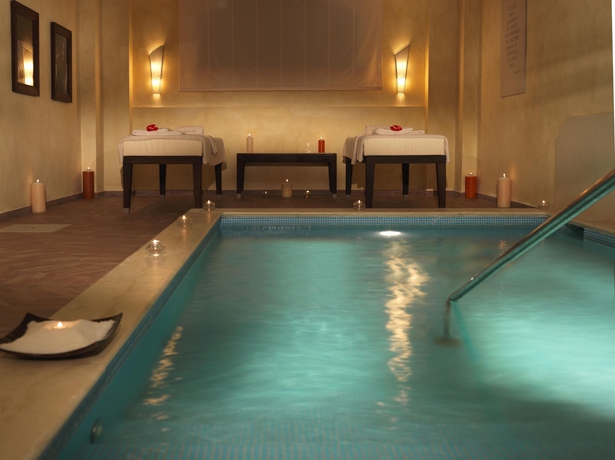 Imagen de la piscina del Hotel Almar Giardino di Costanza Resort and Spa. Foto 16