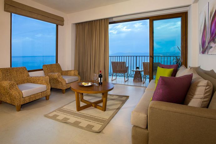 Imagen de la habitación del Hotel Almar LGBT Luxury Resort. Foto 5