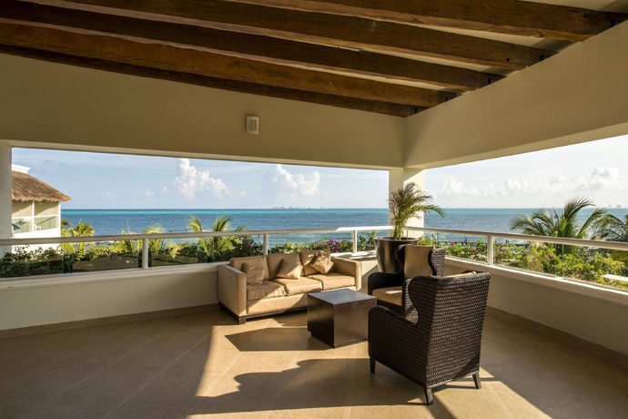 Imagen de los interiores del Hotel Almare, a Luxury Collection Resort, Isla Mujeres, Adult All-Inclusive. Foto 13