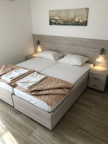 Imagen de la habitación del Hotel Almare apartments Budva. Foto 15
