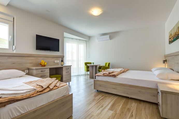 Imagen general del Hotel Almare apartments Budva. Foto 5