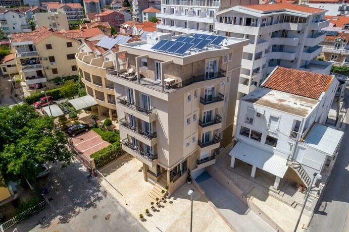 Imagen general del Hotel Almare apartments Budva. Foto 8