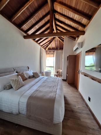 Imagen de la habitación del Hotel Almareia Boutique. Foto 4