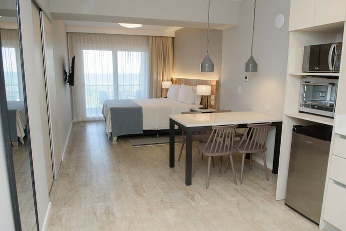 Imagen de la habitación del Hotel Almarena Apart & Hotel Boutique. Foto 12
