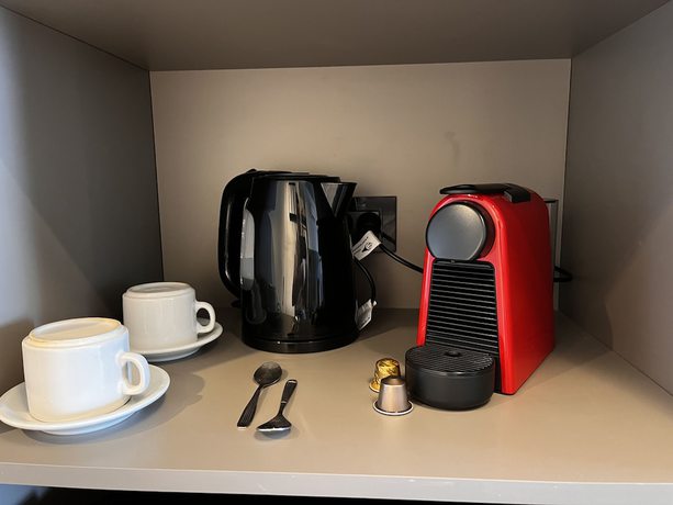 Imagen de la habitación del Hotel Almarena Puerto Retiro. Foto 5