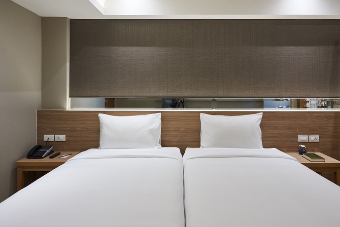 Imagen de la habitación del Hotel Almas Hotel Bangkok. Foto 16