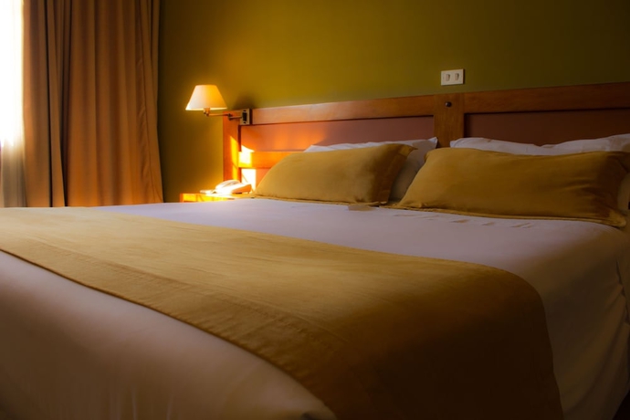 Imagen de la habitación del Hotel Almasur Punta Arenas. Foto 7