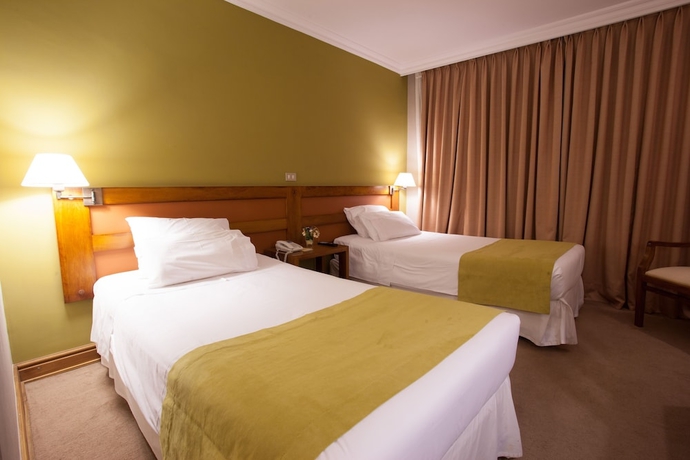 Imagen de la habitación del Hotel Almasur Punta Arenas. Foto 10