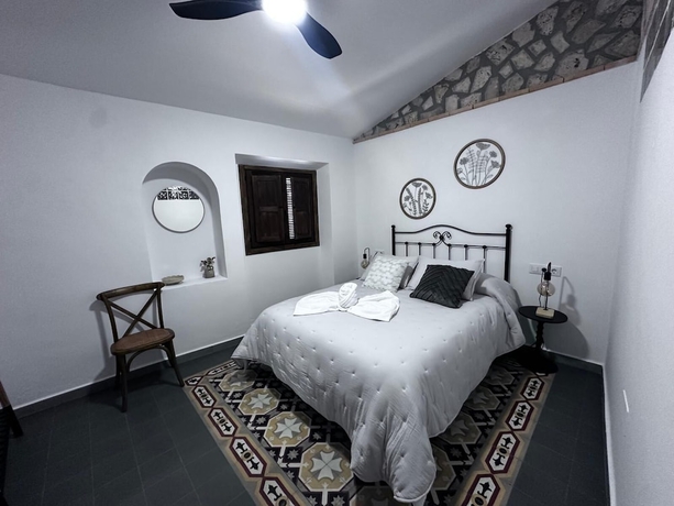 Imagen de la habitación del Hotel Almaterra Apartamentos Tur&iacute;sticos. Foto 6