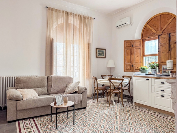 Imagen de la habitación del Hotel Almaterra Apartamentos Tur&iacute;sticos. Foto 8