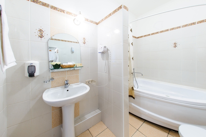 Imagen de la habitación del Hotel Almaz. Foto 10