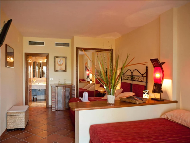 Imagen de la habitación del Hotel Almazara, Riofrío. Foto 16