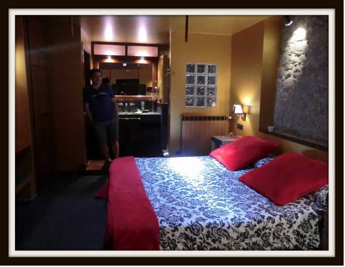 Imagen de la habitación del Hotel Almazara de San Pedro. Foto 2