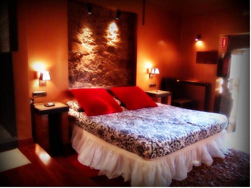 Imagen de la habitación del Hotel Almazara de San Pedro. Foto 4