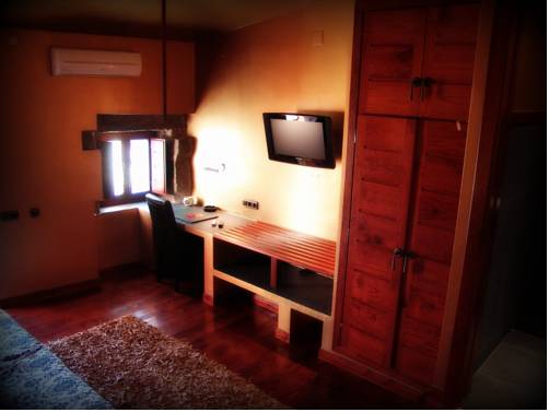 Imagen de la habitación del Hotel Almazara de San Pedro. Foto 5
