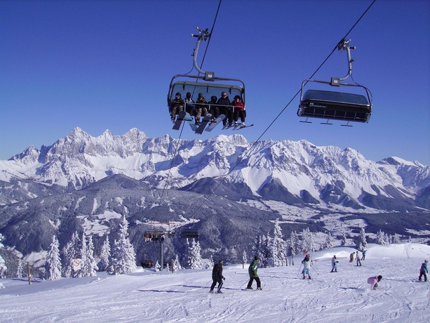 Imagen general del Hotel Almdorf Reiteralm. Foto 3