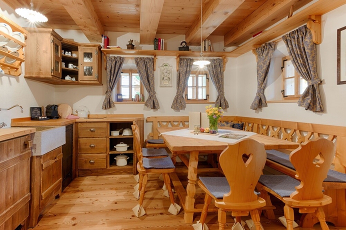 Imagen de la habitación del Hotel Almdorf Seinerzeit. Foto 8